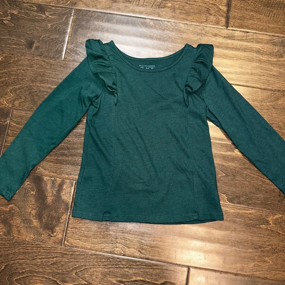 The Childrens Place Long Sleeve Tees Bundle Holiday Christmas Size 3T